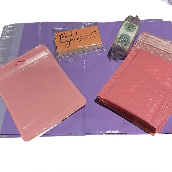 Shipping Bundle 555 Piece Polymailer Stickers Bubble Mailer Pink Purple #1 - Picture 1 of 6